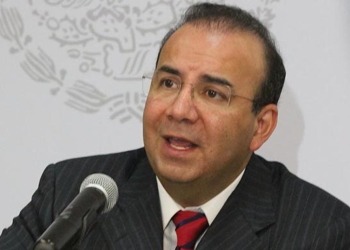 Navarrete Prida encabeza “Mesa plural con partidos políticos”