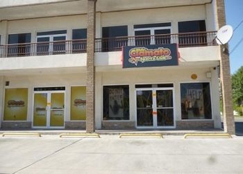 Pierde riñón joven agredido en exterior de bar