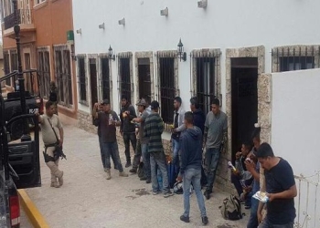 Rescatan a mexicanos abandonados por pateros