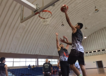 Se reportan equipos para participar en el basquetbol municipal