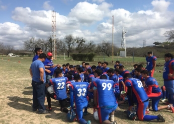 Con juego amistoso cougars entrena fuerte
