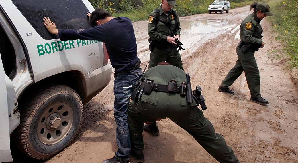 EU usa datos en redes sociales para rastrear a migrantes sujetos a deportación