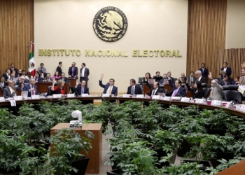 Inician campañas en el primer minuto de este viernes