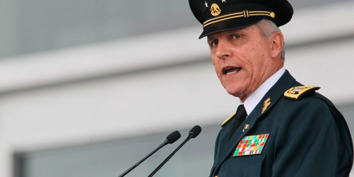 Cienfuegos destaca lealtad de personal de Guardias Presidenciales en su Día