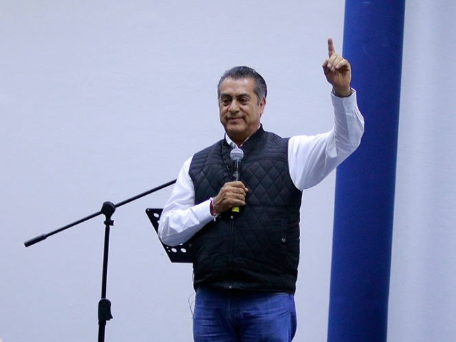 En prepas militarizadas no habrá materias bélicas, aclara El Bronco