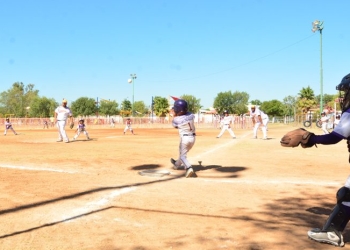 Invitan a jugar béisbol infantil