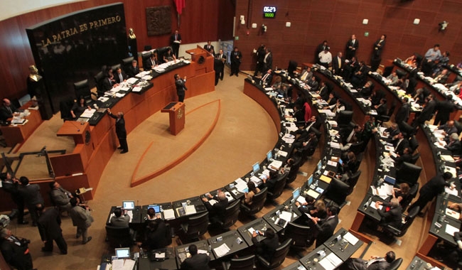 Senado aprueba licencia con salario a padres de niños con cáncer