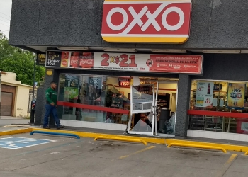 Comete robo en tienda de conveniencia