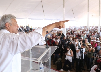 “Vamos a hablar con todos” para recuperar paz, dice AMLO en Sinaloa