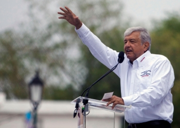 Revisará AMLO contratos de la reforma energética