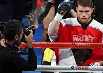 ‘Canelo’ Álvarez ingresó al hospital para cirugía