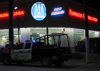 Policía inicia búsqueda del asaltante de una farmacia