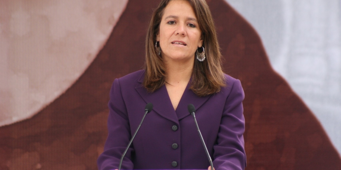 Zavala devolverá al INE el financiamiento de su campaña