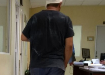 Lo secuestran y le cortan parte de una oreja