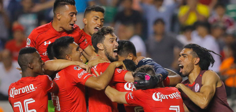 En penales Toluca obtiene boleto a la Final