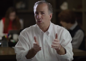 Meade propone salario especial para jefas de familia