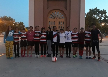 Futbolistas viajan al estatal femenil sub-13