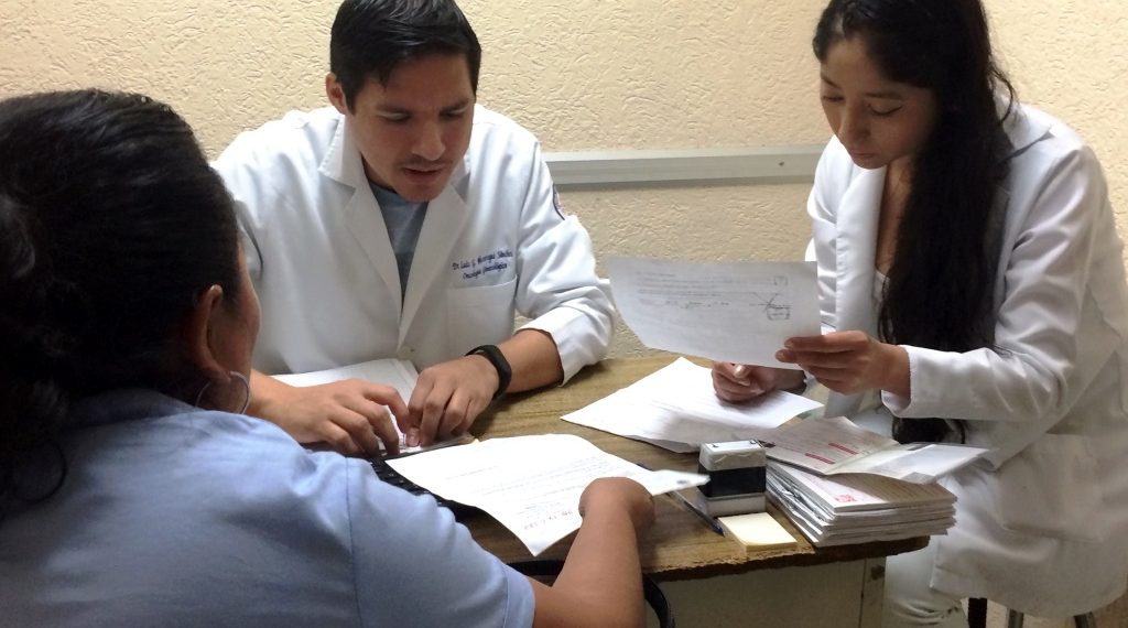 Llama IMSS a identificar los síntomas del lupus
