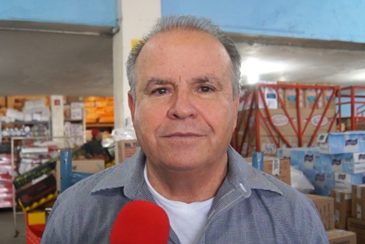 Cierran importación de pollo