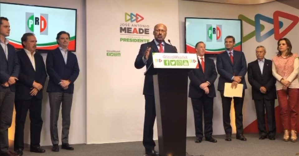 Enrique Ochoa, fuera de la dirigencia del PRI; René Juárez queda como presidente provisional del partido
