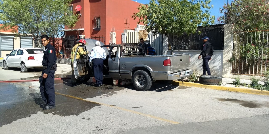 Bomberos atiende reportes de emergencia