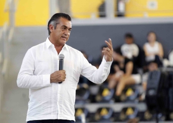El Bronco propone jornada laboral de 4 días