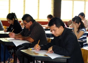 Tendrán docentes evaluación para ingreso y promoción