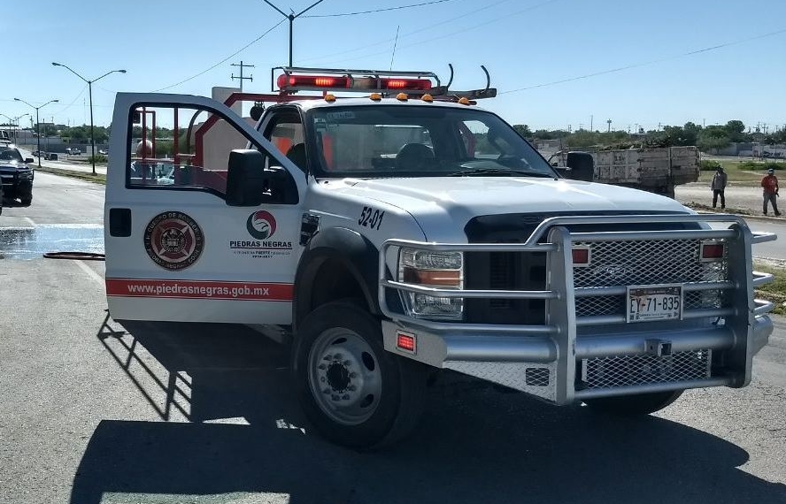 Reportan conato de incendio en pipa cargada con diesel