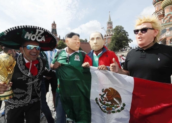 Mexicanos le ponen picardía al primer día del Mundial