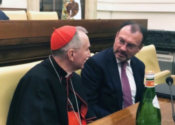 Lamentan México y Vaticano salida de EU de pacto sobre migración