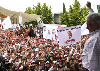 AMLO cerrará su campaña en el Estadio Azteca