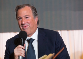 Meade lamenta el apoyo de López Obrador a candidatura de líder minero