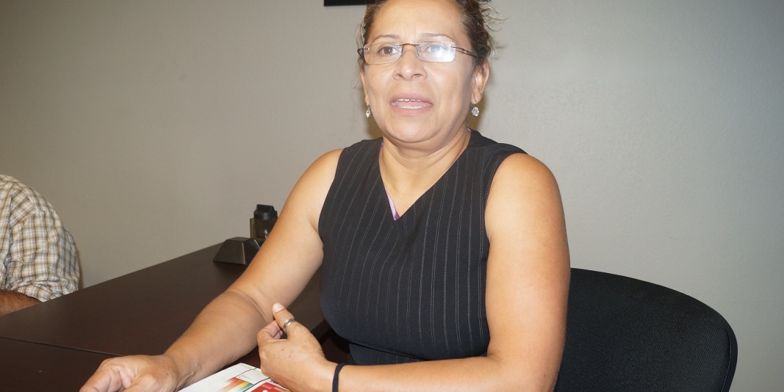 Atienden regidores a la ciudadanía