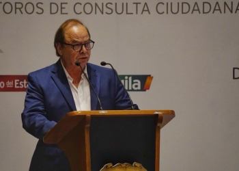 Busca Secretaria de Salud redistribuir personal administrativo