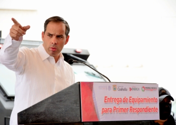 Realizan funeral de Purón; le rendirán homenaje