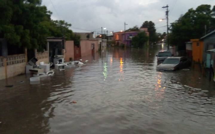 Intensas lluvias provocan inundaciones en Matamoros, Tamaulipas