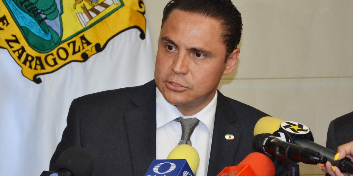 Analizan problemática de alto flujo de migrantes