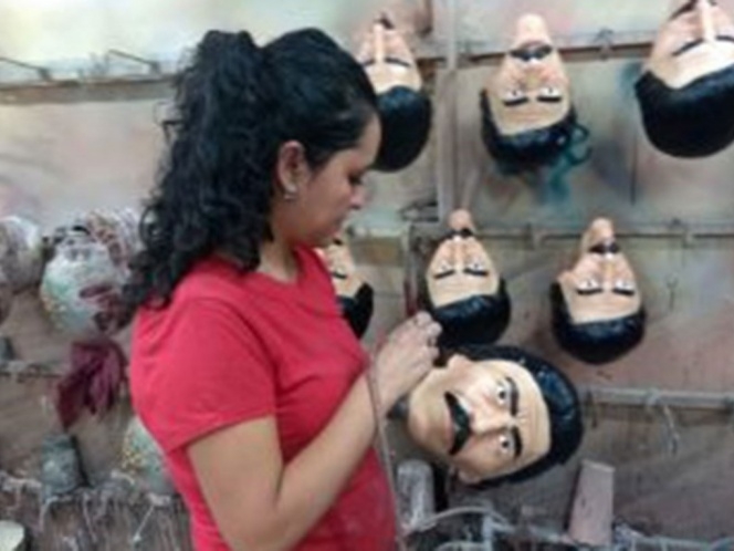 ¡Anda Mickey! Máscaras de Luisito Rey estarán listas para Halloween