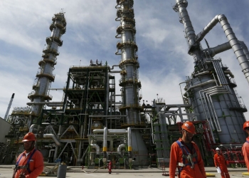 Equipo de AMLO viaja a India; replicará su modelo energético