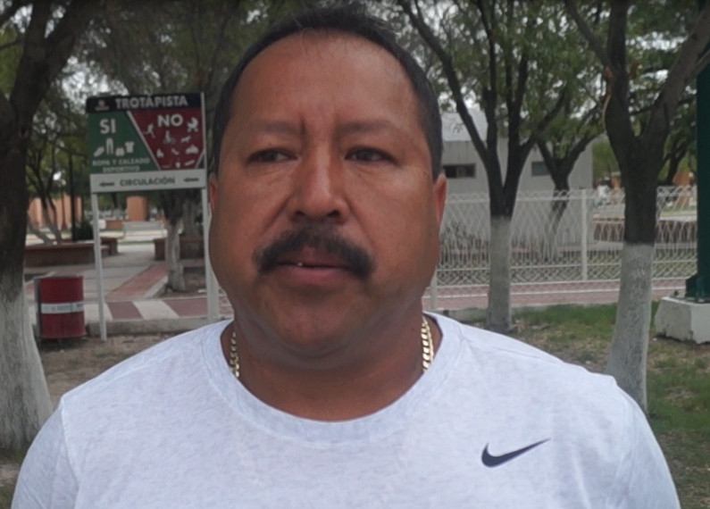 Ex jugador de Tiburones de Veracruz apoya al deporte local