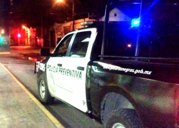 Roban caja registradora con todo y efectivo