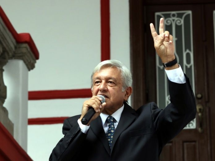 AMLO asegura que el muro fronterizo no está en la agenda