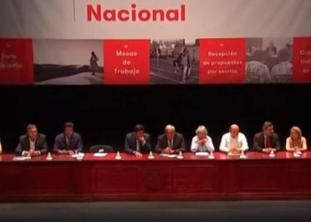 AMLO inicia encuentro para la pacificación del país en Ciudad Juárez