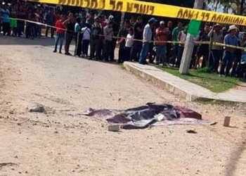 Queman viva a pareja en Hidalgo; los acusan de robar niños