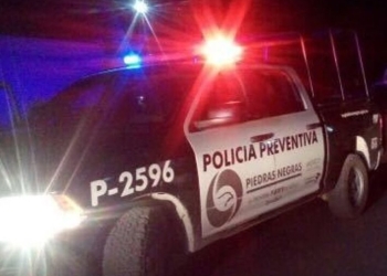 Joven resulta lesionado al ser impactado por camioneta
