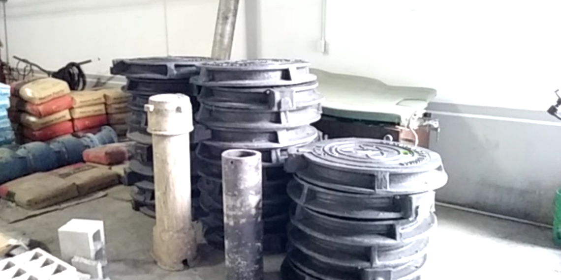 Trabaja Simas en reparación de alcantarillado y concreto hidráulico dañado por recientes lluvias