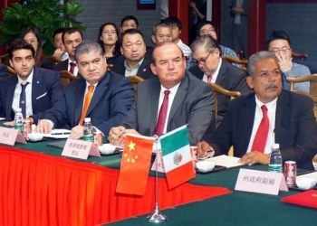 Va Coahuila por nuevas inversiones de Canadá y China