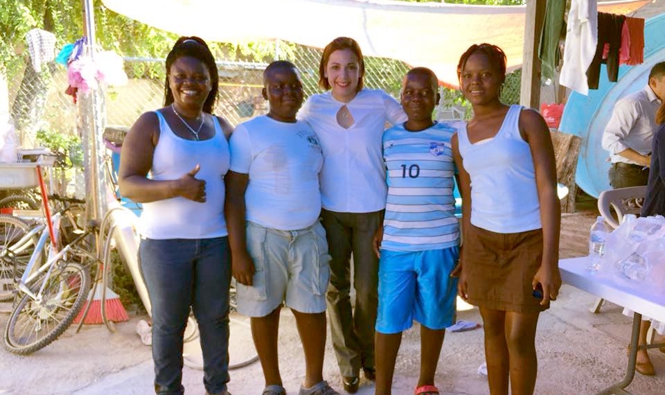 Municipio continúa apoyando a migrantes