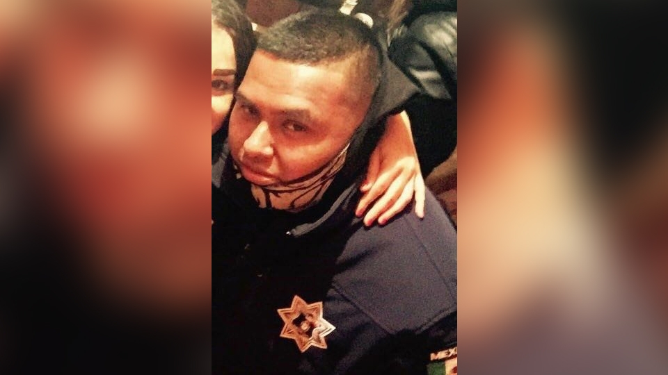 Arrestan a ex policía municipal acusado de robo