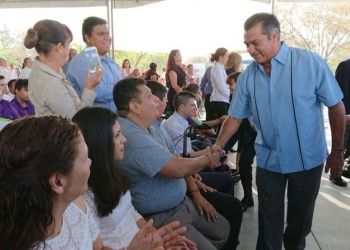 Vivo sin excesos; traigo camioneta del 2007 con estéreo ‘mamalón’: ‘El Bronco’